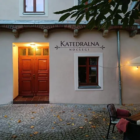 Апарт-готель Katedralna